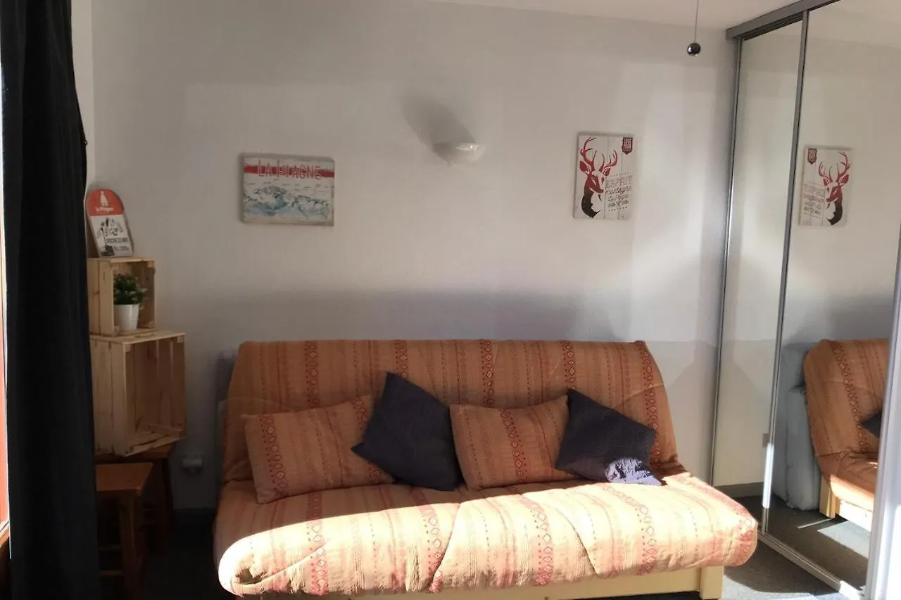 Apartment Bright Studio With Balcony La Plagne